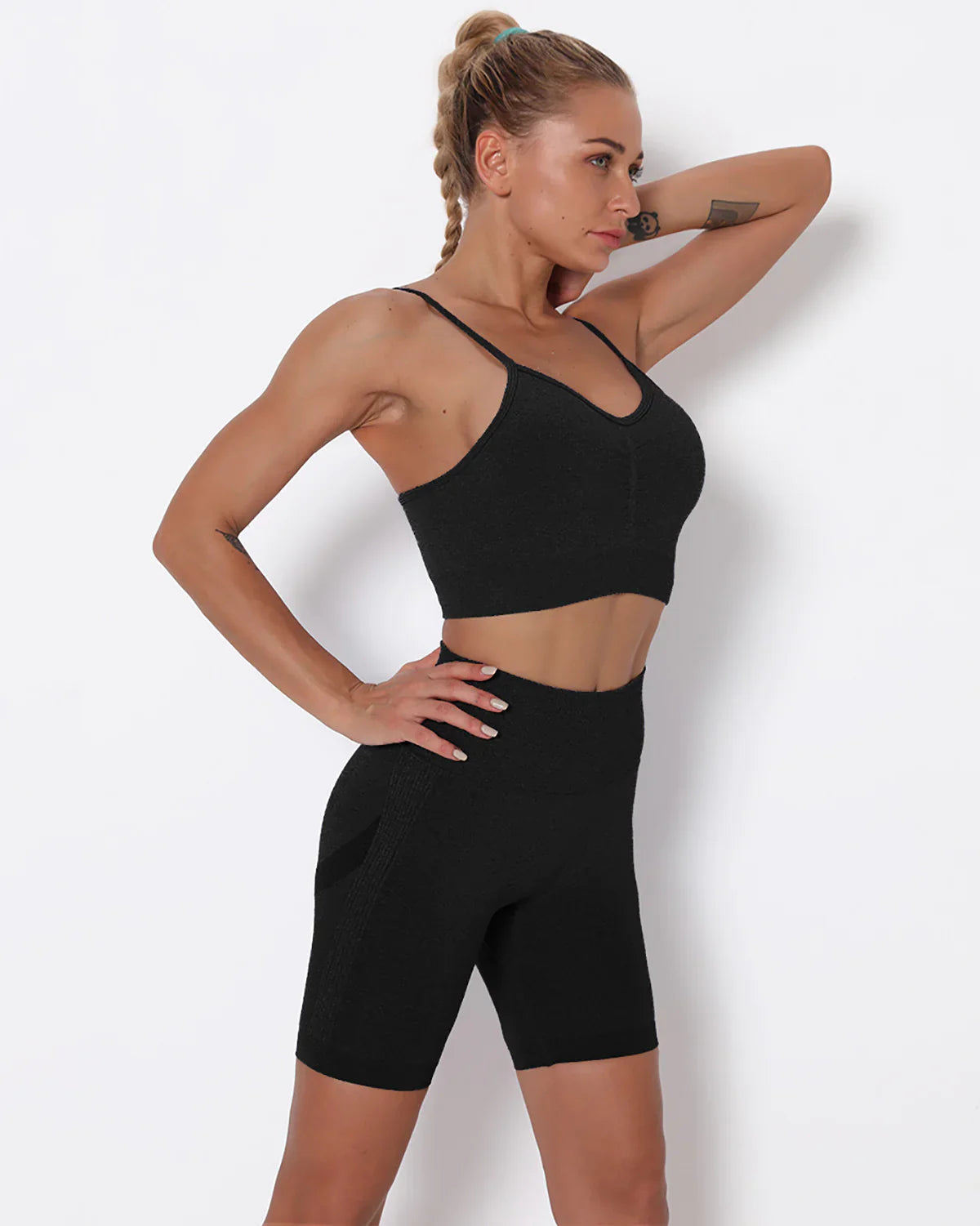 Boost Scrunch Seamless Short